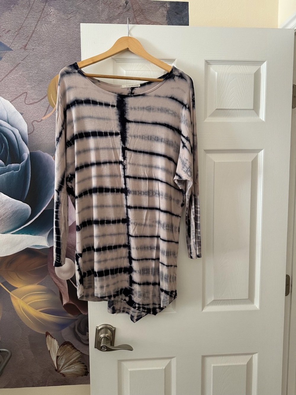 Tie-Dye Long Sleeve Women’s Top - Black and Cream